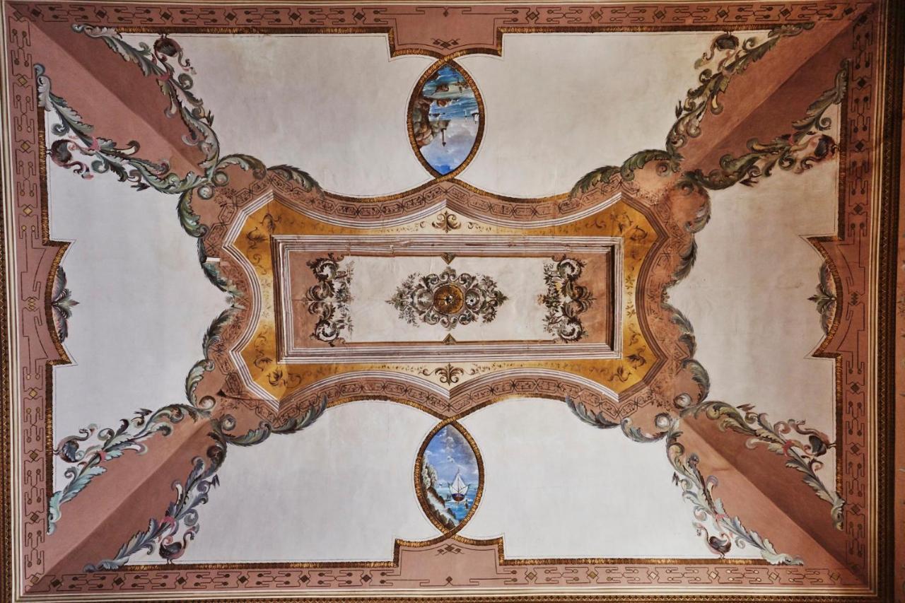 Hotel Palazzo Daniele Gagliano del Capo Zewnętrze zdjęcie